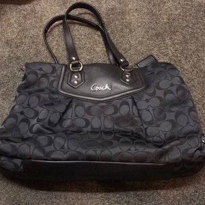 Black coach tote purse